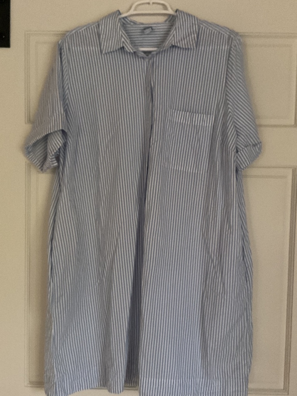 Old Navy Midi Blue Pinstriped Shirtdress with Side Pockets